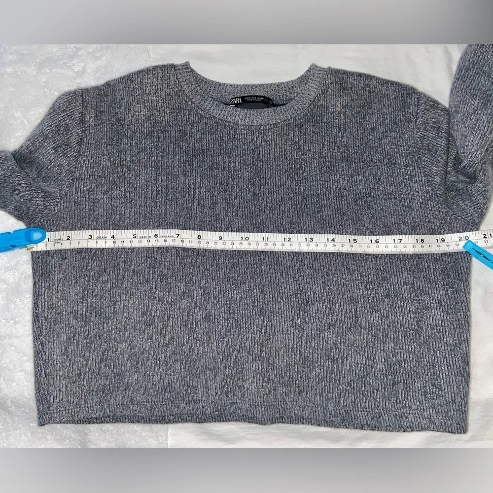 Women’s ZARA loose fit Pull over stretchy gray ribbed cropped sweater size small - Picture 6 of 12